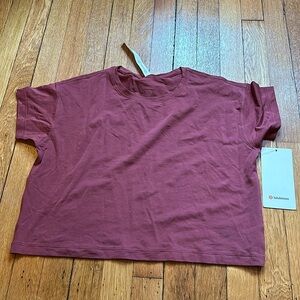 Lululemon Cropped Cates Tee